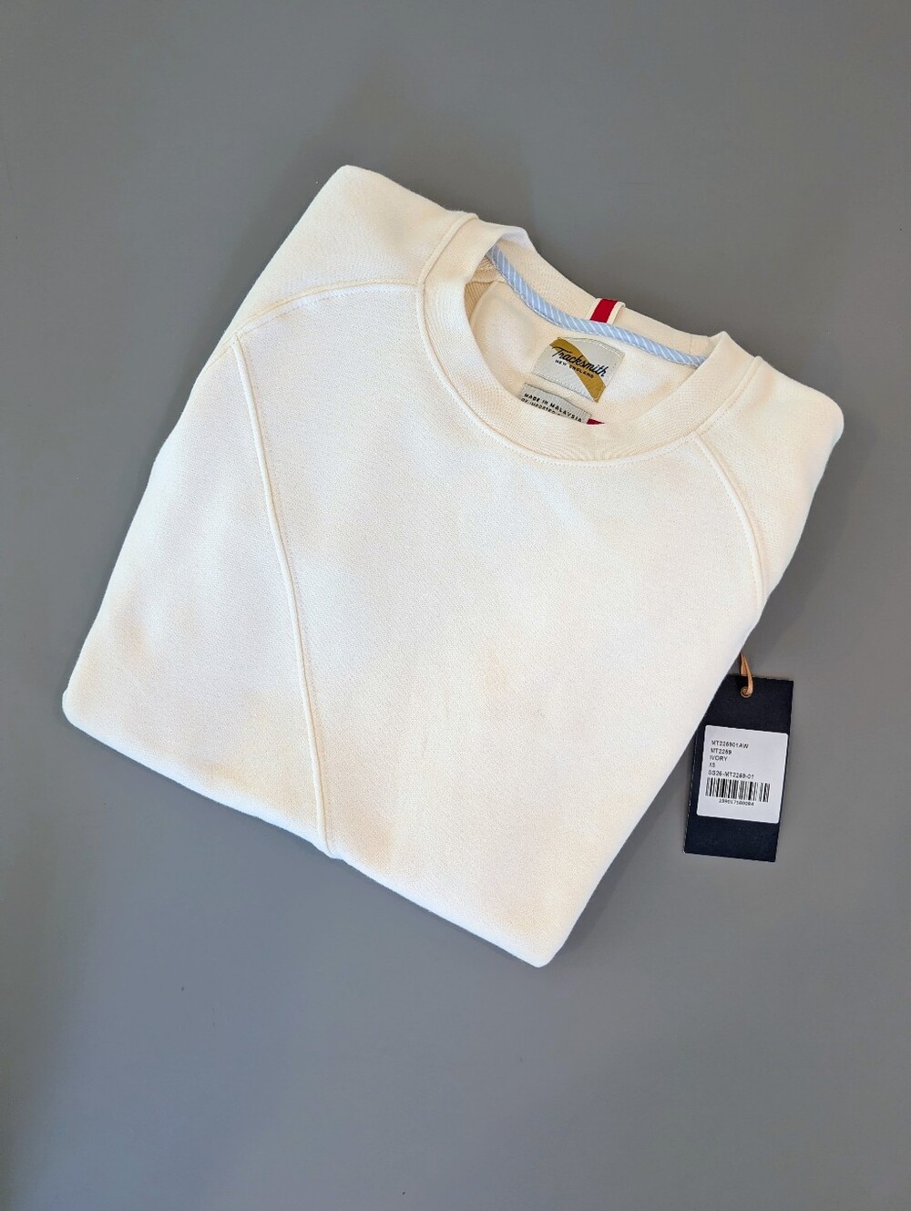 Tracksmith Fieldhouse Short Sleeve Crew XS NWT